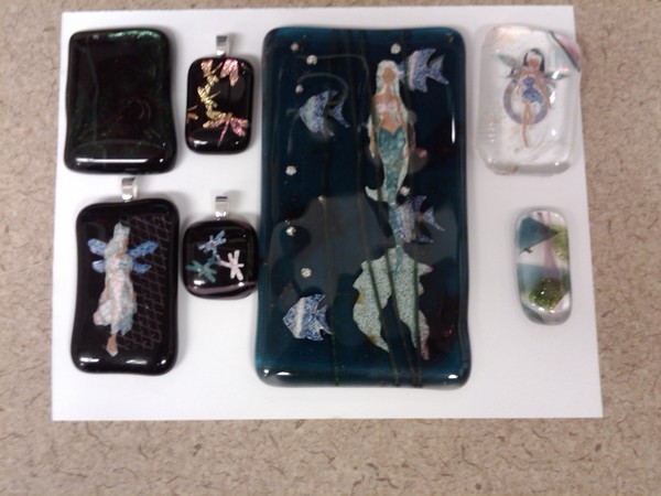 fused glass pendent