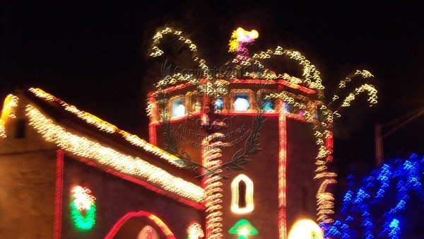 Night Photo Tarragonna Arch Christmas Lights