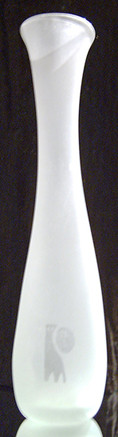  Vase (sandblown w/figures)