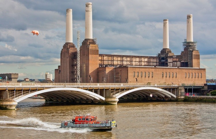 Pink Floyd Pig at Battersea Power Station