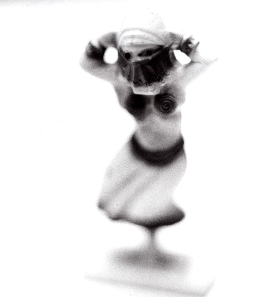 Plastic dancer