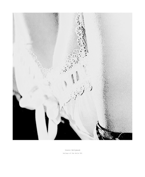 Iconic Hollywood: Valleys of the Dolls 001