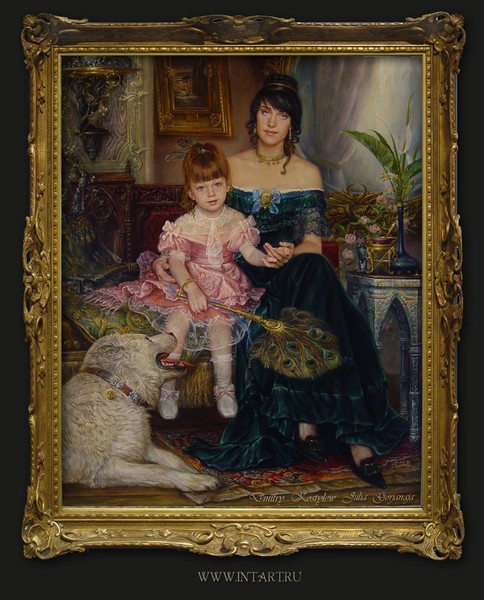 Elena's and her daughter portrait .