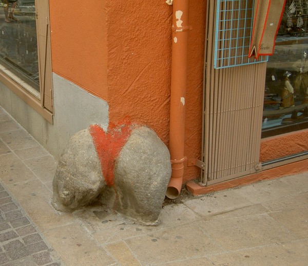 creative quoin