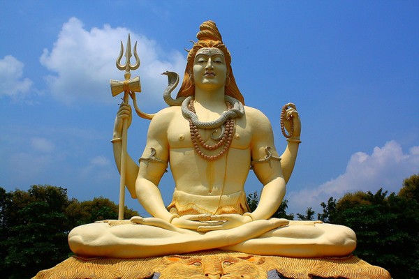 Gorgeous Shiva-Statue