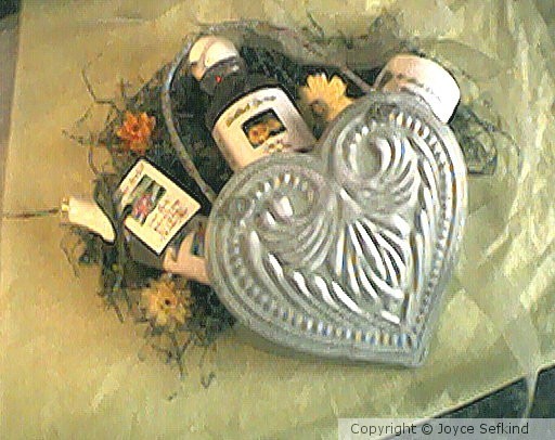 Heart product arrangment