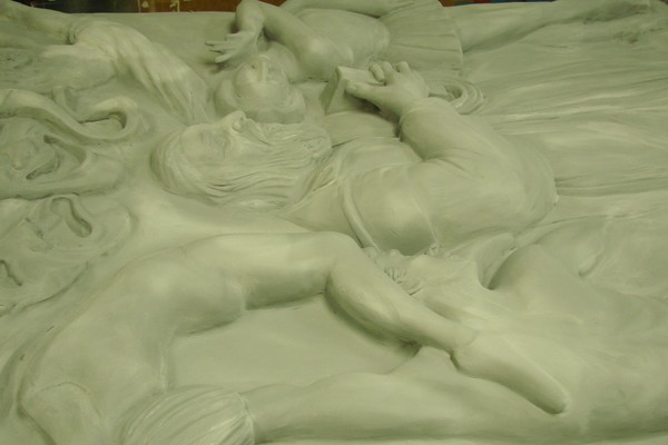 theatrical sculpture