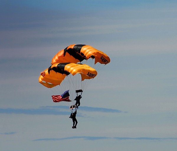 Skydivers