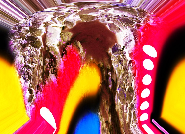 Alien cave 