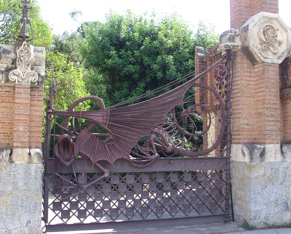 Dragon Gateway on Finca Guell