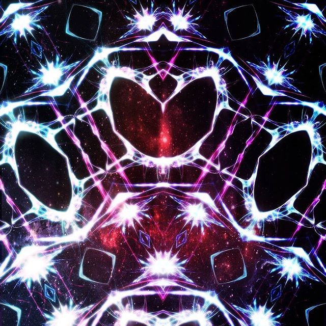 Throne Room: Light vs Darkness
·
·
·
#art #digitalart #digital #artist #illustration #digitalpaintin