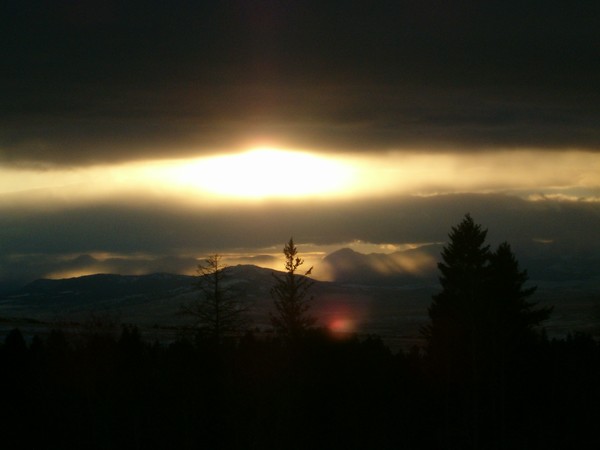 heavens over the mountains