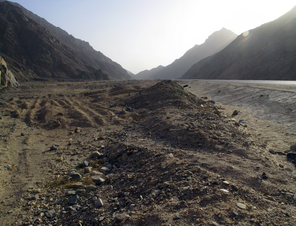 Egypt Desert Crossing