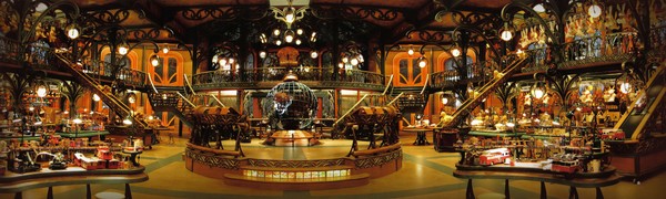 Santa Claus 2 Toyshop