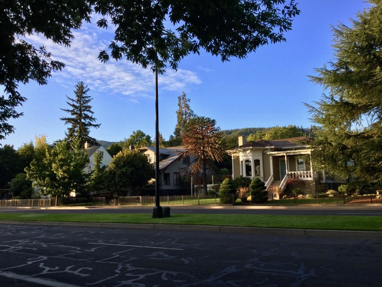 Cool Morning in Ashland, Oregon.