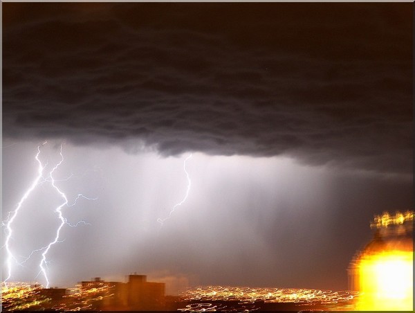 Thunder Booms!