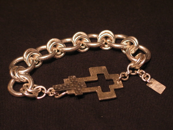 Sterling silver bracelet w/ cross clasp
