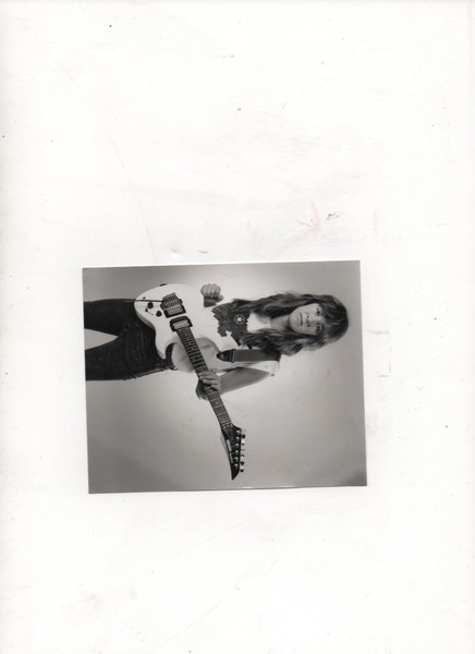 KES LOY -WHEN I GROW UP I WANNA BE A ROCK STAR