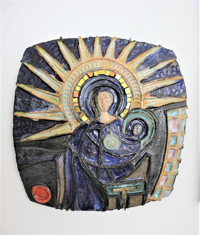 Mother Mary and Baby Jesus Stoneware Sculpture  Gomolk Art Studio