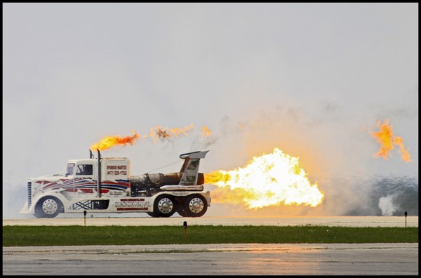 TRIPLE JET HOT ROD