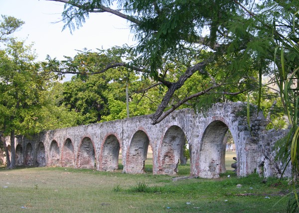 Aqueduct & Sign, University of West Indies Campus