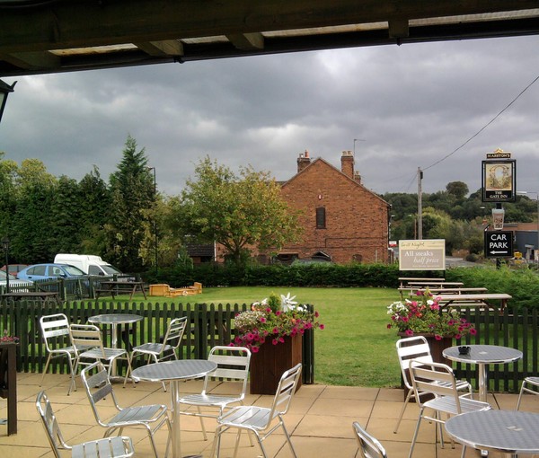 Gate Inn Lawn