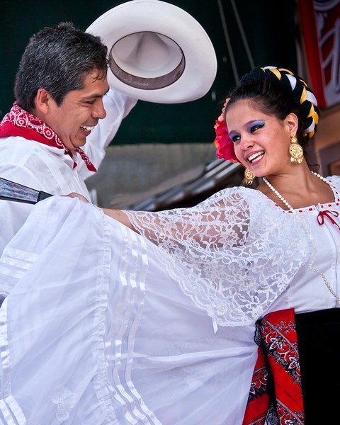 Mexican Dancers