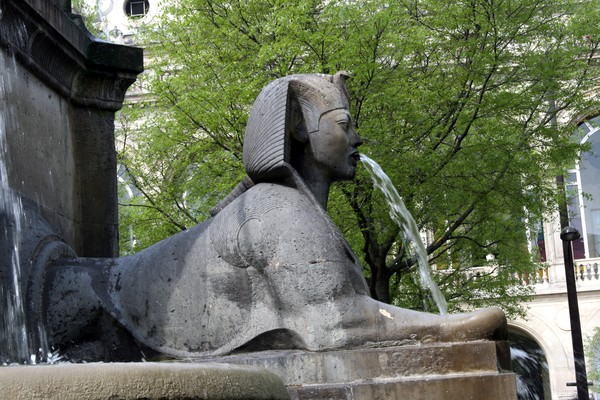 Palmier Fountain