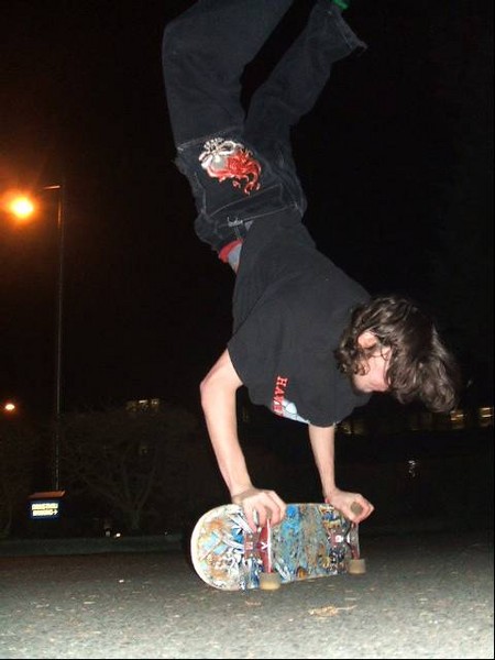 PRIMO HANDSTAND