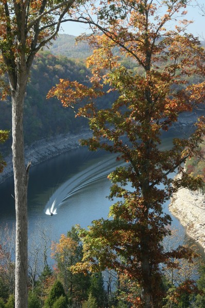Boating in Fall 07