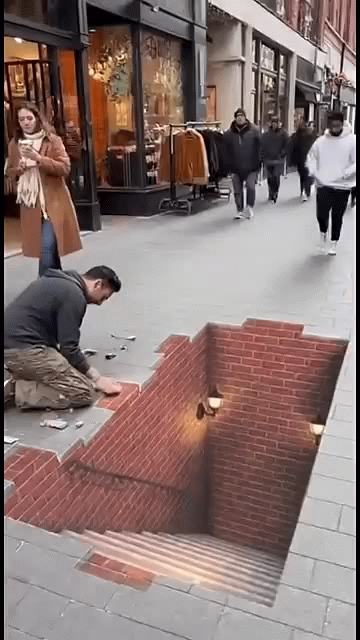 #The Most Realistic Street Art! ???Kingkaps7acx36z