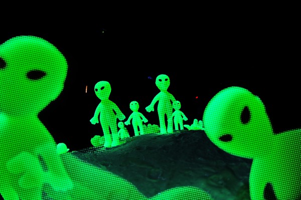 Curious Aliens