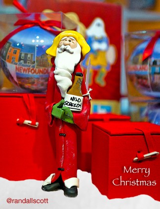 MERRY CHRISTMAS (from across the pond)