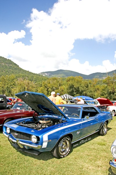 CarShow70