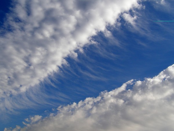 gusty clouds