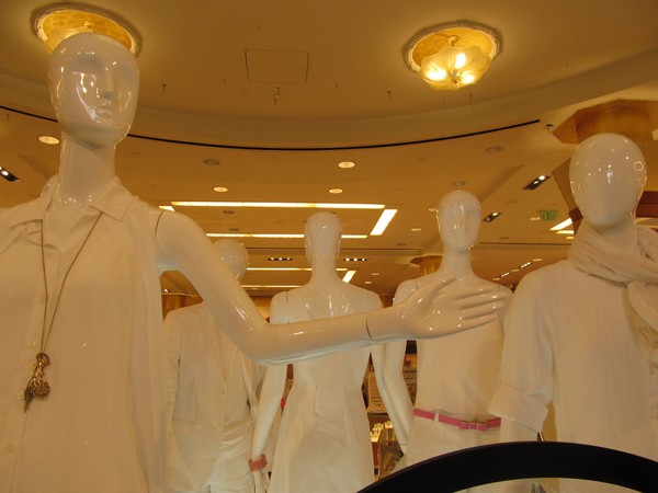 Store Angels