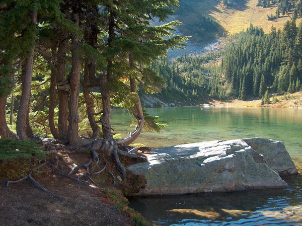 Hidden Lake Lunch Spot