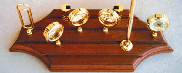 Santos Mahogany Wood Executives Desk Set