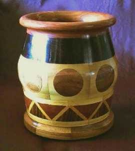 Short multiple wood Vase