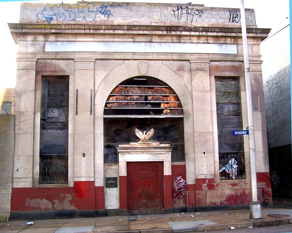 Closed Camden Bank NJ