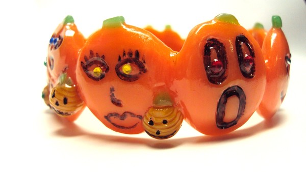 Great pumpkins bangle bracelet carved bakelite