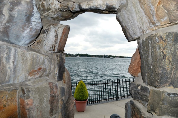 Looking through paradise 