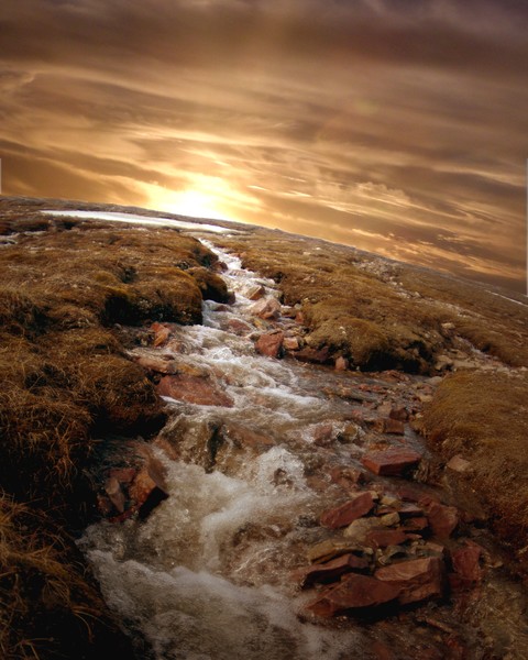 arctic stream Pa  sky