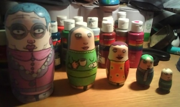 Hand Painted Russian Dolls:set 6