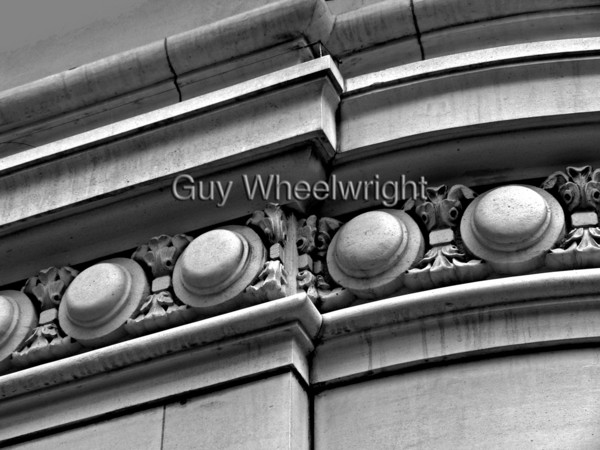 botton frieze