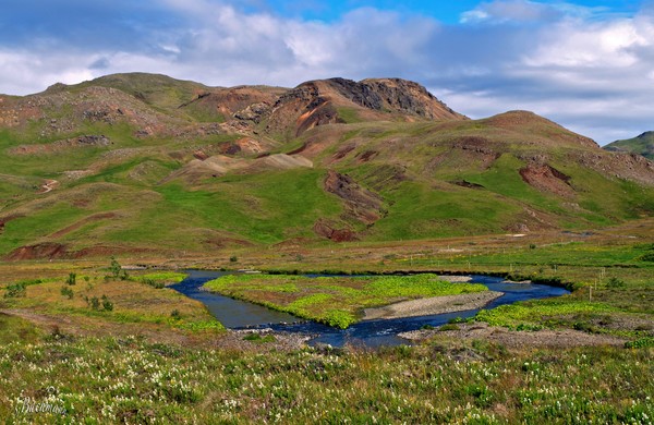 Heart in the middle of the valley !