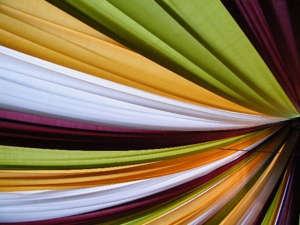 COLORS...
