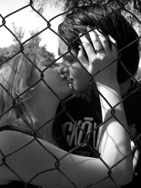 kiss