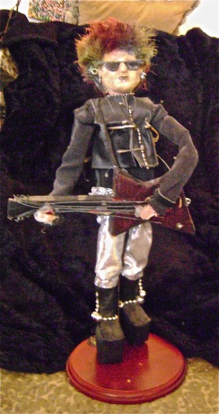 GLAM ROCK/PUNK PUPPET