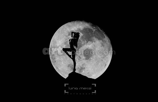 FULL MOON